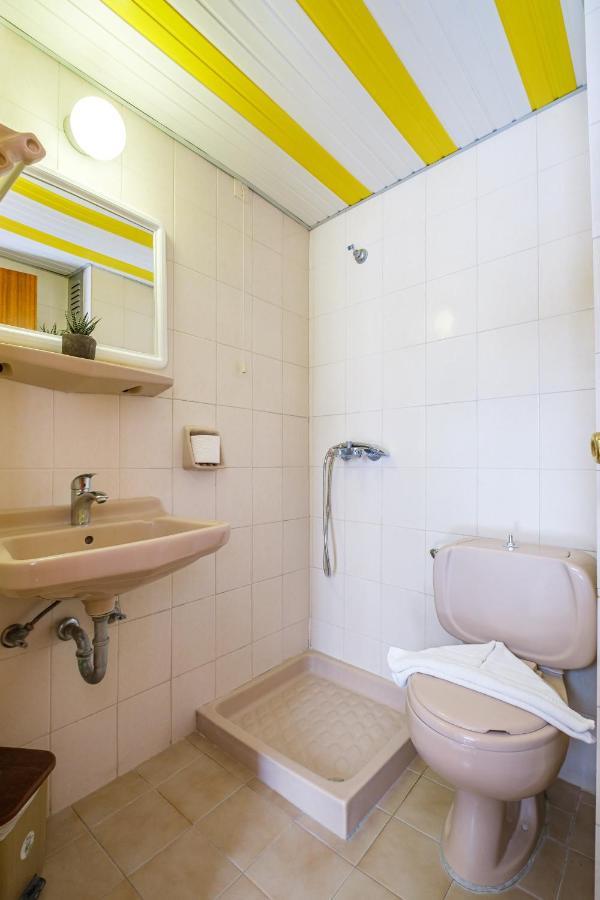 Seaside Apartments Ampavris Екстериор снимка
